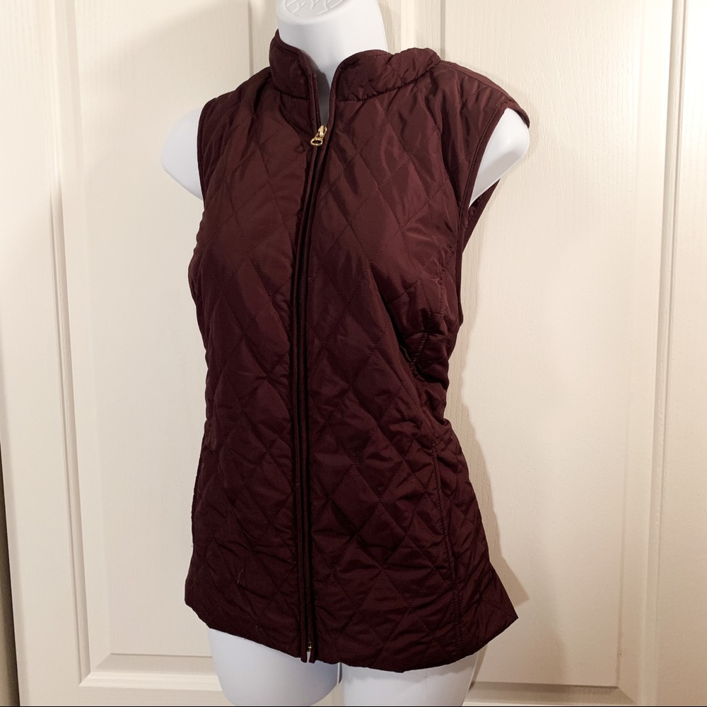 Croft and Borrow Vest